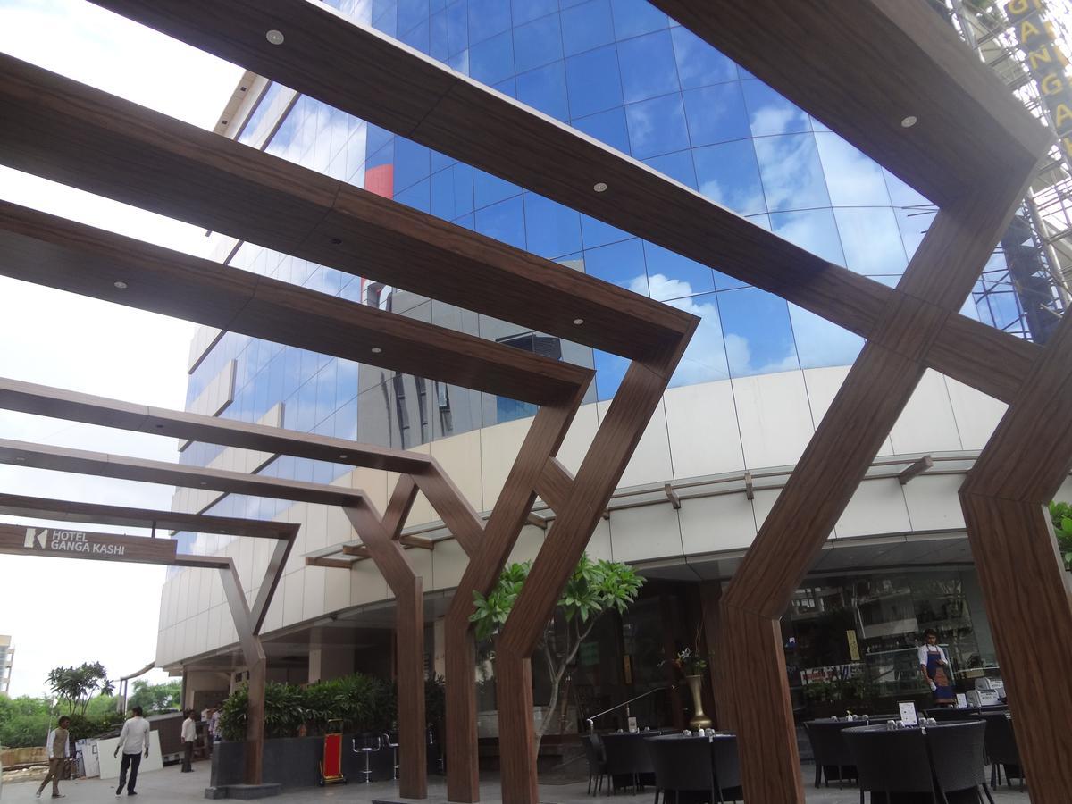 Hotel Gangakashi Nagpur Exteriör bild